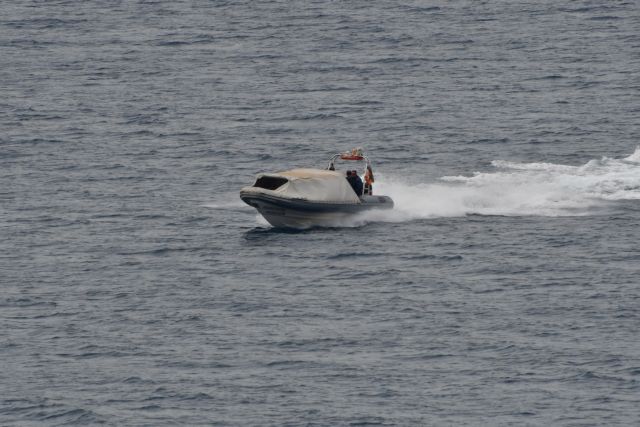 Πυρκαγιά σε δύο θαλαμηγούς στη μαρίνα Γλυφάδας