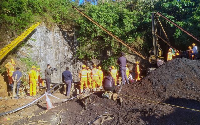 Ινδία: Αναζητούνται 15 ανθρακωρύχοι παγιδευμένοι σε ορυχείο