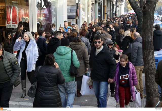 Εορταστικό ωράριο: Πώς θα λειτουργήσουν τα καταστήματα έως την Πρωτοχρονιά