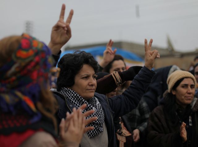 Στήριξη στους Κούρδους της Συρίας θα προσφέρει το Παρίσι