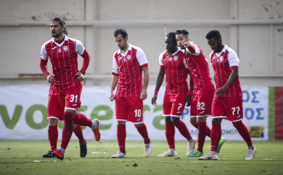 Παρελθόν από την Ξάνθη ο Κίκε Μπόουλα, για δανεικός ο Τζελέπης