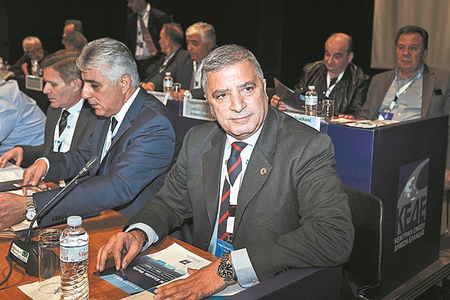 Αυξάνουν κατά 50% τις λίστες υποψηφίων