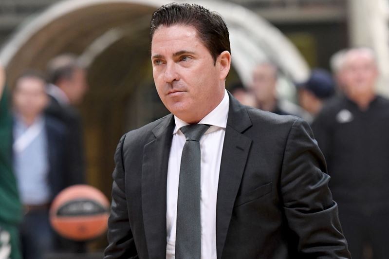 Η ανανοίνωση για τη λύση της συνεργασίας με τον Πασκουάλ