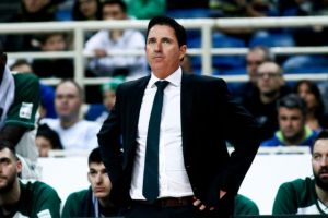 Πασκουάλ : «Έτσι προετοιμάζω την ομάδα για κάθε παιχνίδι»