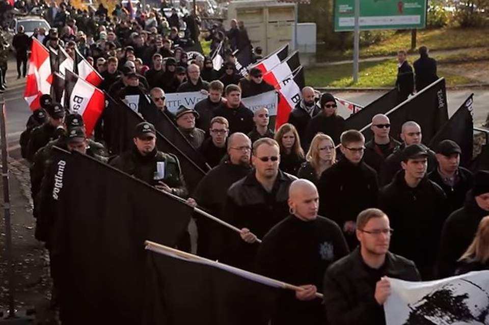 Καταζητούνται 467 νεοναζί