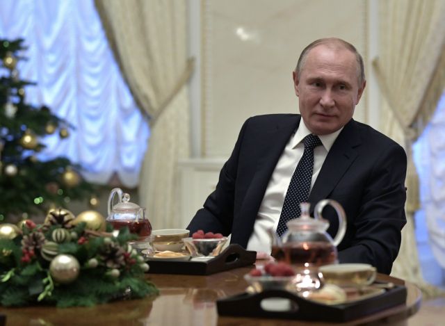 Ο Πούτιν θεωρεί ότι το Κρεμλίνο πρέπει να «κατευθύνει» τη ραπ μουσική