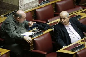 Former Education Minister Filis calls on his party to lift ban on its cadres appearing on SKAI TV