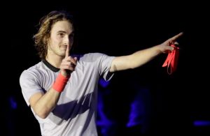 Τσιτσιπάς : «Ενθουσιασμένος που θα αγωνιστώ στο Περθ με τη Σάκκαρη»