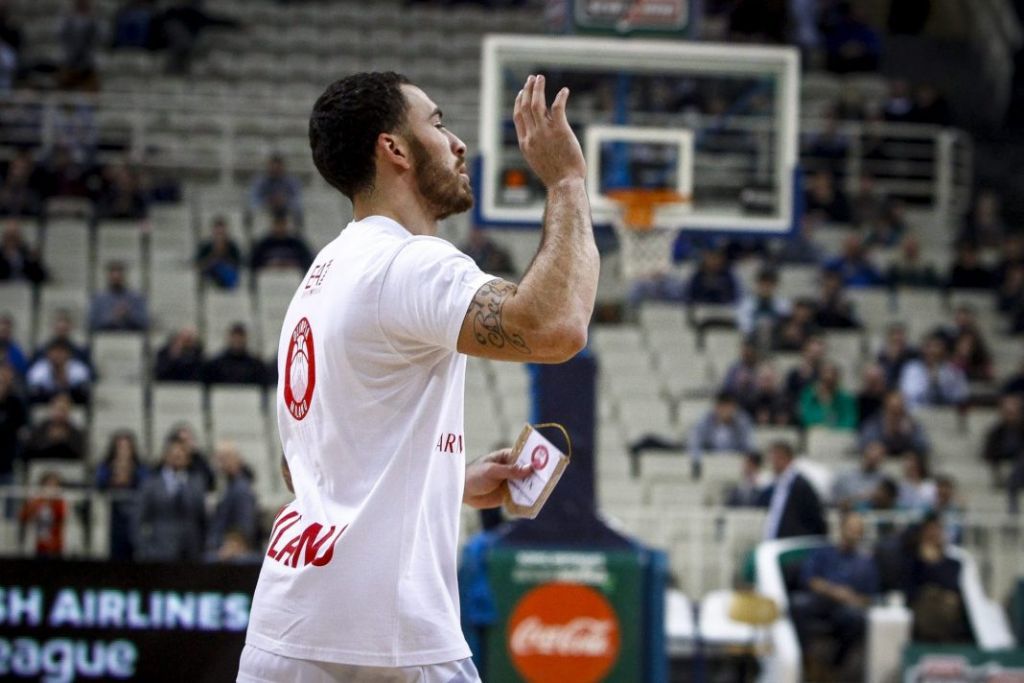 Αποθεώθηκε στο ΟΑΚΑ ο Μάικ Τζέιμς