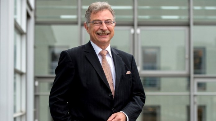 Υπερφορολόγηση και γραφειοκρατία εμπόδια για τις επενδύσεις στην Ελλάδα