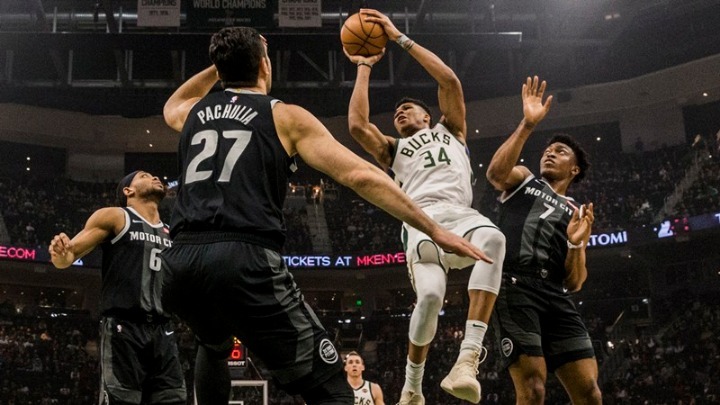 «Τρέλα» για Αντετοκούνμπο και… μελομακάρονα! (video)