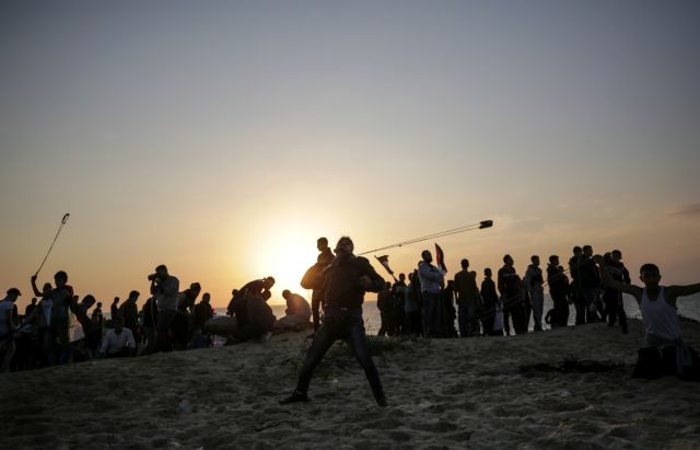 Σε θάνατο έξι Παλαιστίνιοι για συνεργασία με το Ισραήλ