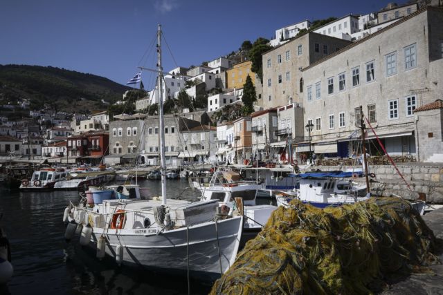 Η Ελλάδα δεύτερος δημοφιλέστερος προορισμός για οικογενειακές διακοπές