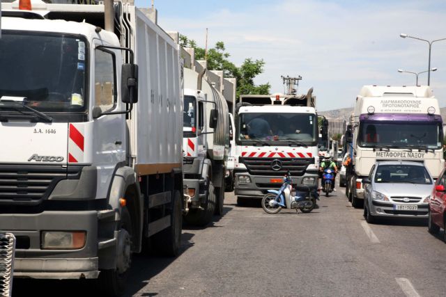 Τροπολογία για την παράταση των συμβάσεων στην καθαριότητα των δήμων