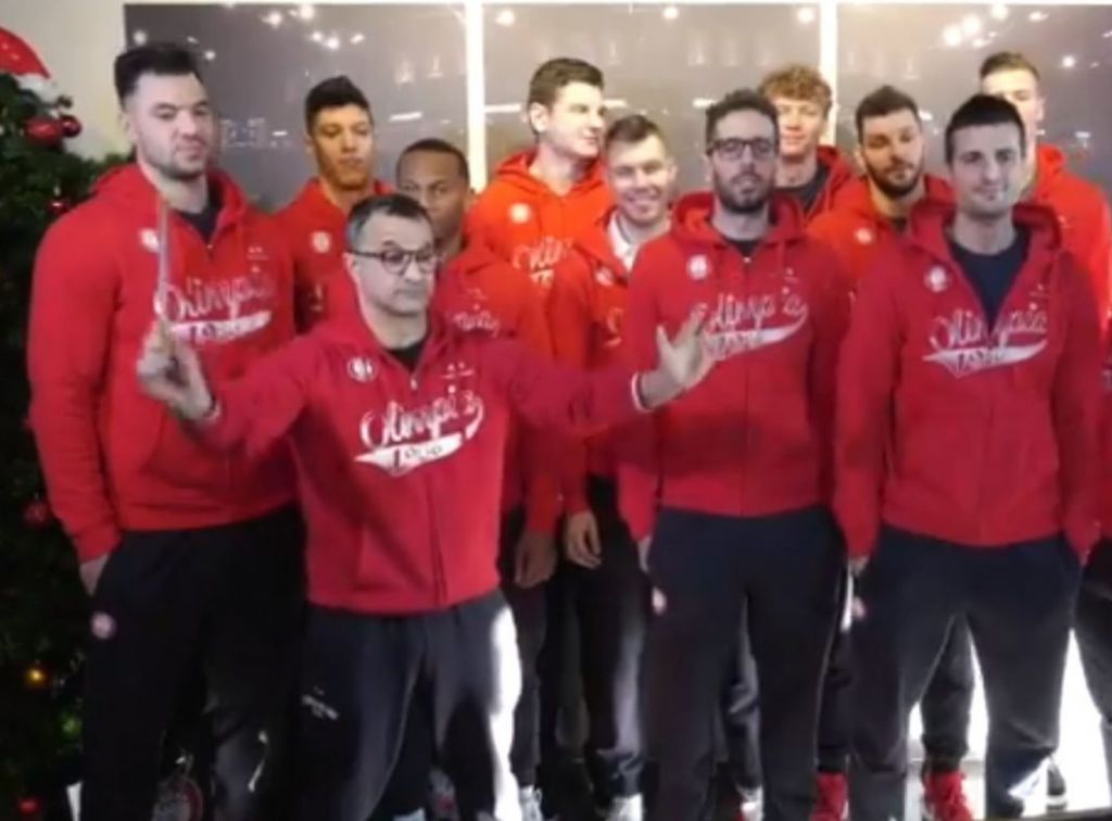 Ένα… διαφορετικό «Last Christmas» τραγούδησαν οι παίκτες της Αρμάνι