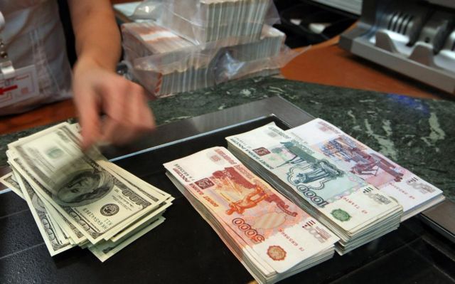 Ρωσία: Ο πρώην υπ. Οικονομίας κατέβαλε το πρόστιμο-μαμούθ | tanea.gr
