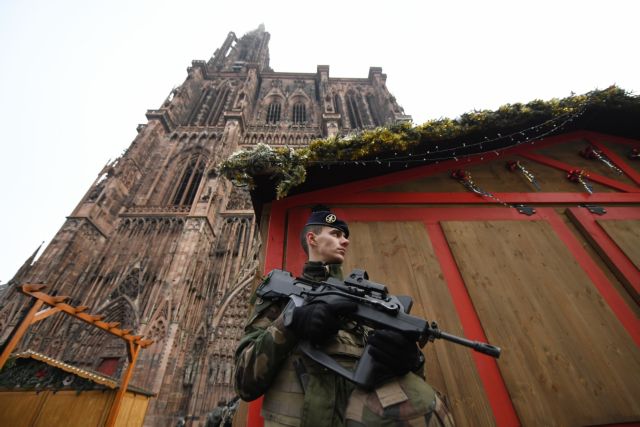 Επίθεση στο Στρασβούργο : «Επικίνδυνο πρόσωπο ο δράστης μην επέμβετε οι ίδιοι» προειδοποιεί η αστυνομία