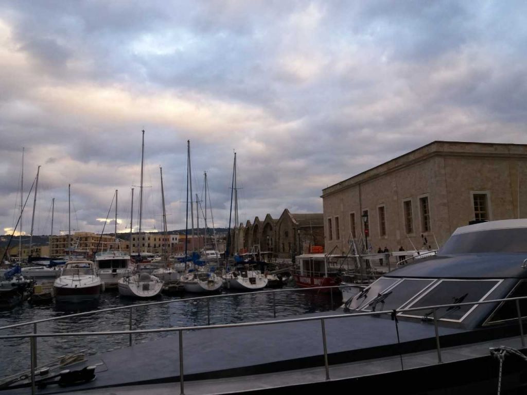 Χανιά: Υπερδιπλασιάστηκαν στην τριετία τα σύμφωνα συμβίωσης