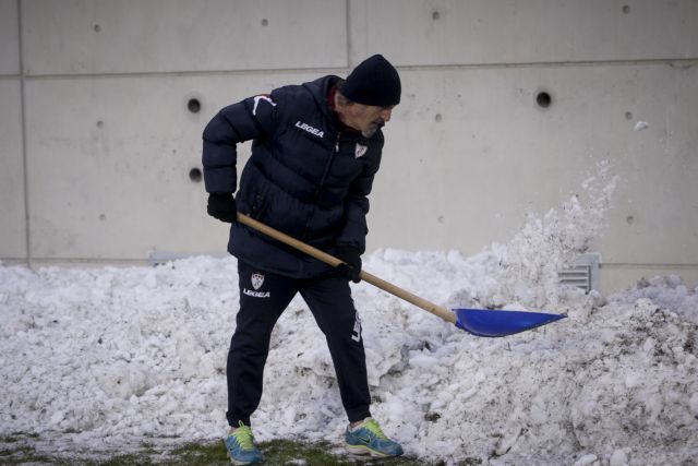 Λάρισα : Κλειστά την Πέμπτη όλα τα σχολεία