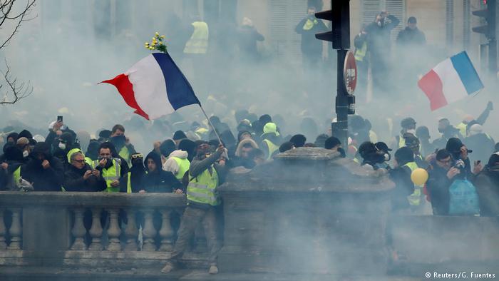 Η επιστροφή των κίτρινων γιλέκων