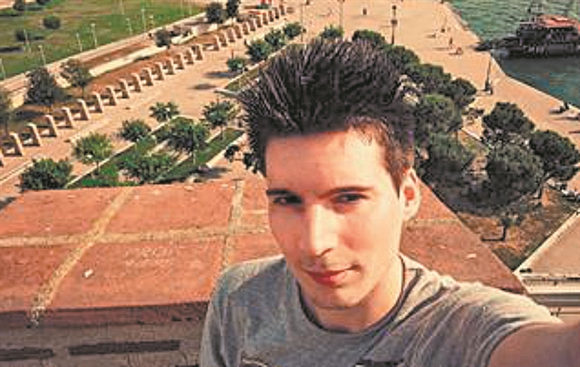 Εκβίαση και παραβίαση του απορρήτου