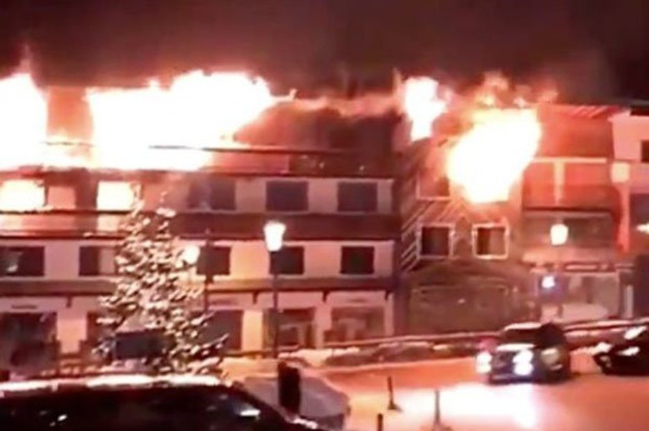 Γαλλικές Αλπεις: Φονική πυρκαγιά στo Κουρσεβέλ