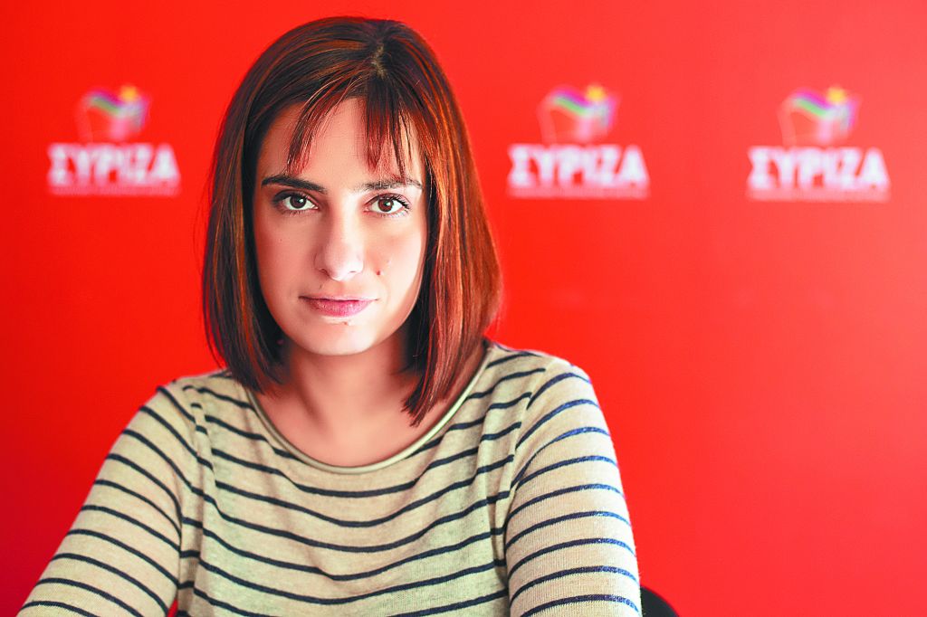 Ανασχηματισμός με σχέδιο εμβολισμού της Κεντροαριστεράς