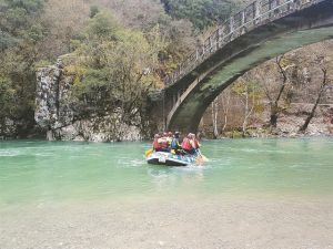 Ο παράδεισος δεν είναι (πια) μακριά