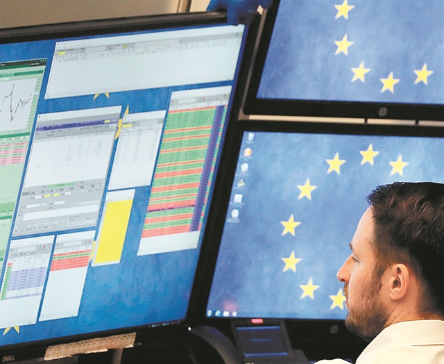 Συσσώρευση δυνάμεων στα τρέχοντα επίπεδα τιμών για το ΧΑ