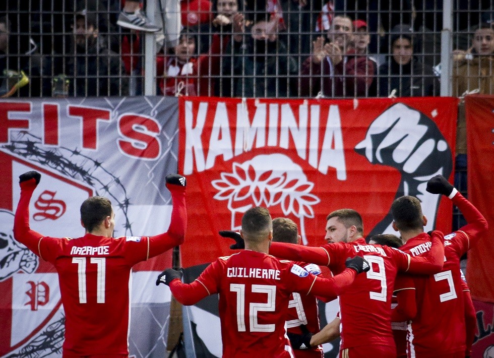 Έκρυψε την μπάλα ο Ολυμπιακός