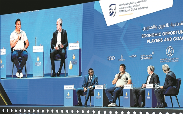 Τρέχουν να προλάβουν για Μανωλά