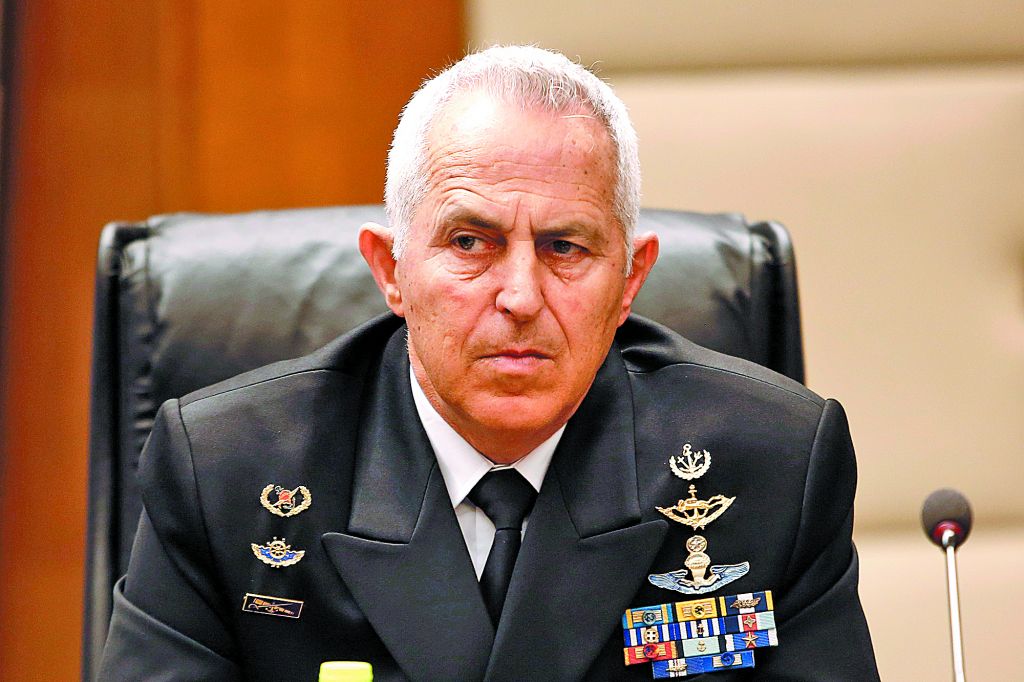 Το παράδοξο Αποστολάκη