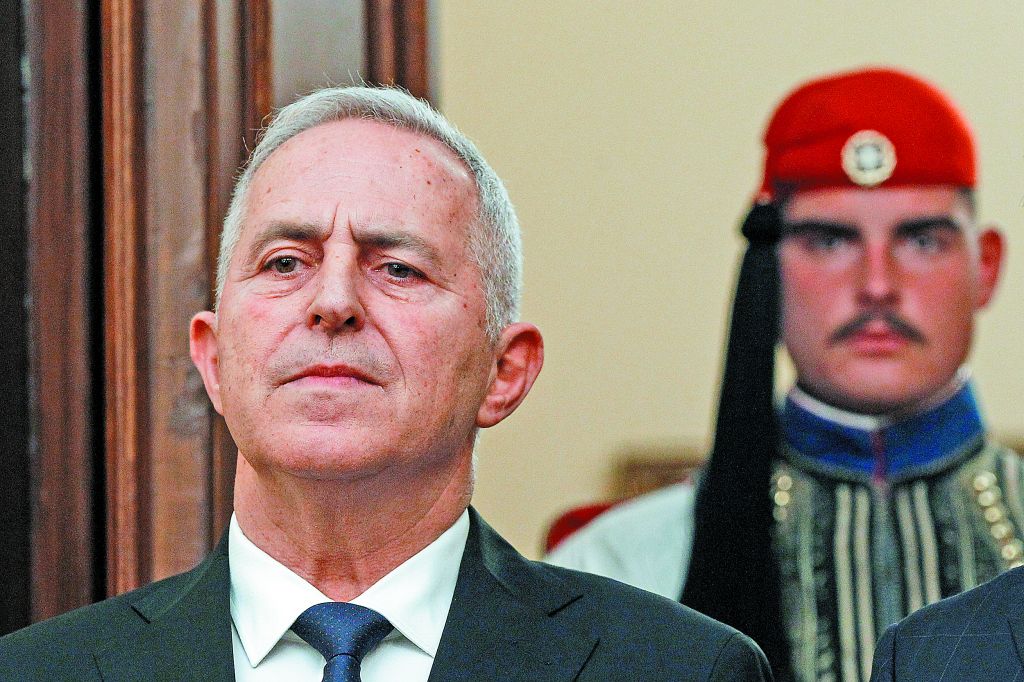 Βίοι παράλληλοι, αλλά και… αντίθετοι