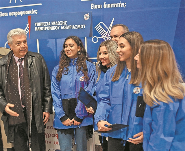 Απειλεί με νέες αυξήσεις των λογαριασμών ρεύματος