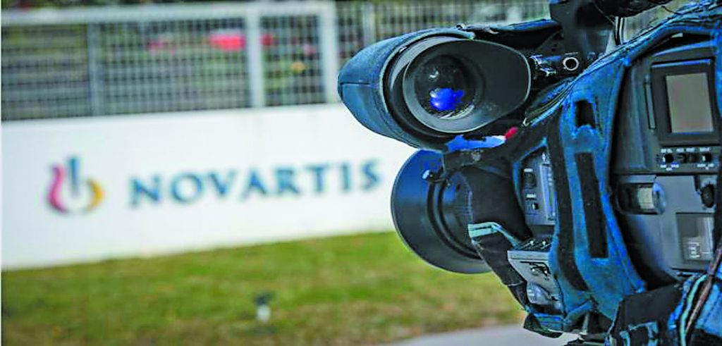 Ερχονται οι πρώτες διώξεις για πολιτικά πρόσωπα