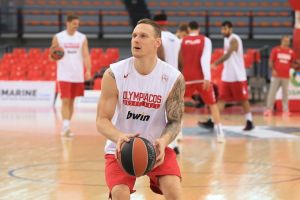 Ολυμπιακός: Στην 12άδα ο Τίμα