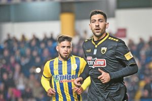 Μπακασέτας, η επιστροφή