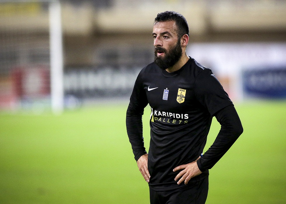 Αγωνία για δύο