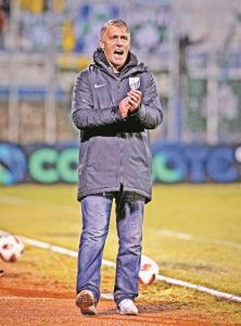 Κάντε καμιά σύσκεψη βρε παιδιά…