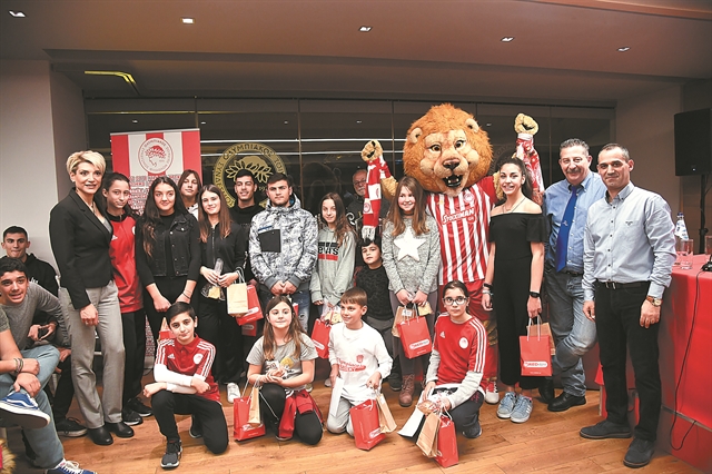 Περιμένουν τον Μουρίνιο… στη γωνία