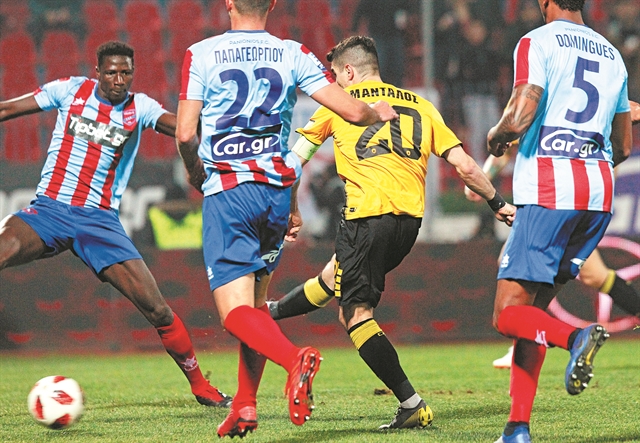 Φαρσοκομωδία σε επανάληψη