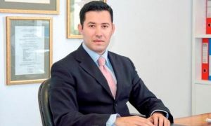 Μανιαδάκης: Μου ασκούν πιέσεις να πω ότι έχουν χρηματιστεί Σαμαράς, Γεωργιάδης και Στουρνάρας