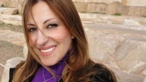 Αντζι Σαμίου : Η πιο φανατική οπαδός του Τσίπρα δίνει ξανά ρέστα