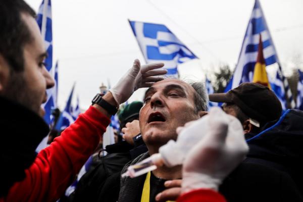 Μήνυση για τα επεισόδια στο συλλαλητήριο από την Παμμακεδονική Συνομοσπονδία