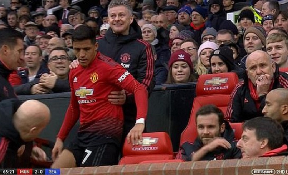 Μάντσεστερ Γιουνάιτεντ: Ο Σάντσες κάθεται στη θέση του Σόλσκιερ στον πάγκο (vid)