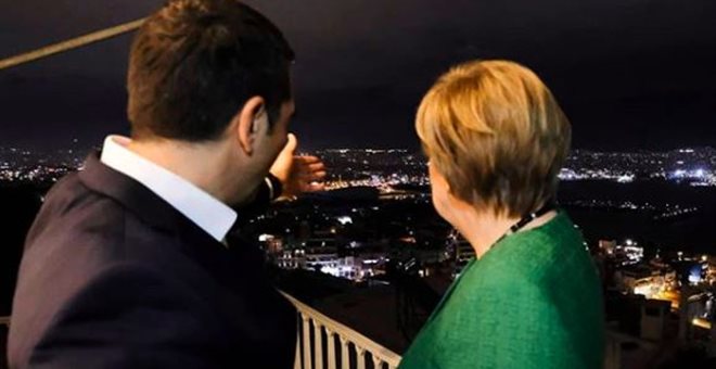 Η φωτογραφία του Τσίπρα με τη Μέρκελ που κάνει τον γύρο του διαδικτύου
