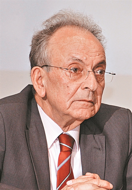 Τελευταίο αντίο σήμερα στον Δημήτρη Σιούφα