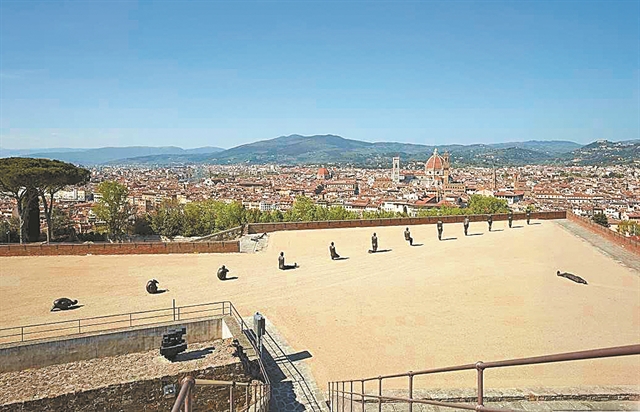 Γλυπτά του Γκόρμλι στα αρχαία της Δήλου