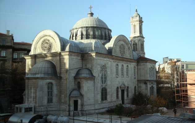 Ο Ερντογάν έδωσε άδεια να ανεγερθεί χριστιανική εκκλησία στην Κωνσταντινούπολη