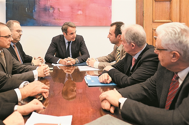 Μητσοτάκης: «Να σταματήσει ο ολισθηρός δρόμος υπονόμευσης των θεσμών»